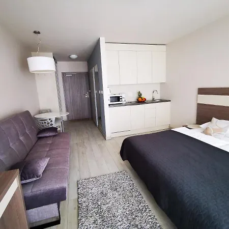 דירה Czarna Gora Tignes 4