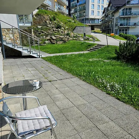 דירה Czarna Gora Tignes 4 *