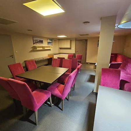 Czarna Gora Tignes 4 דירה *