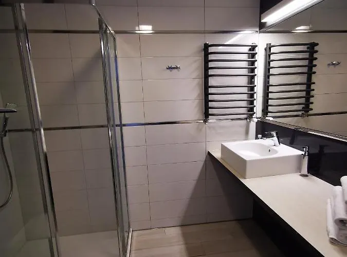 아파트 Czarna Gora Tignes 4 시에나